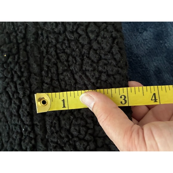 PINK Victoria's Secret Black and Pink Full Zip Sherpa/Fleece Jacket Size Large - Picture 13 of 13